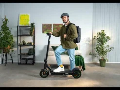 Acer Step*3 Advance elektrische step black