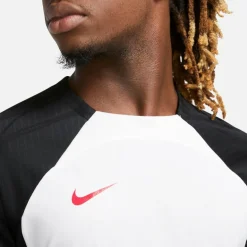 Nike Voetbalkleding*Dri-FIT Strike voetbalshirt heren white black