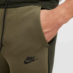 Nike Broeken*Tech Fleece joggingbroek heren sequoia medium olive black