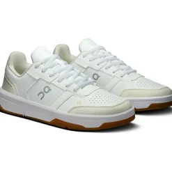 On Schoenen*THE ROGER Clubhouse schoenen dames white ivory